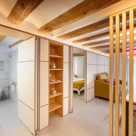 C&C Apartments Figueres  Luaran gambar