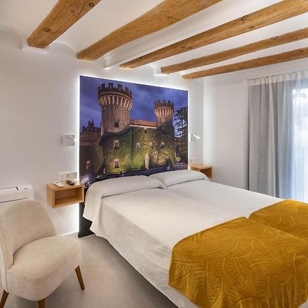 C&C Apartments Figueres  Luaran gambar