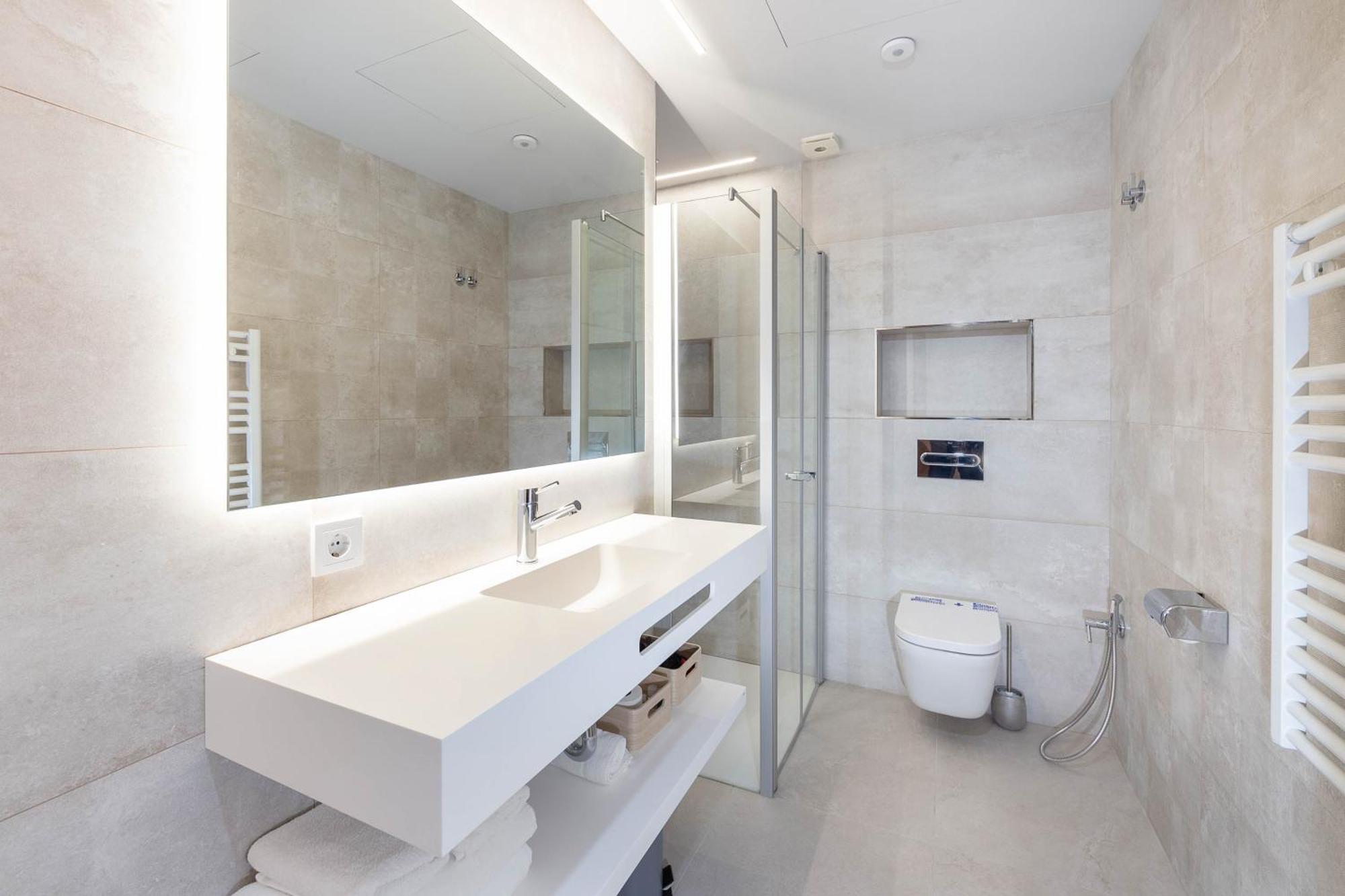 C&C Apartments Figueres  Luaran gambar