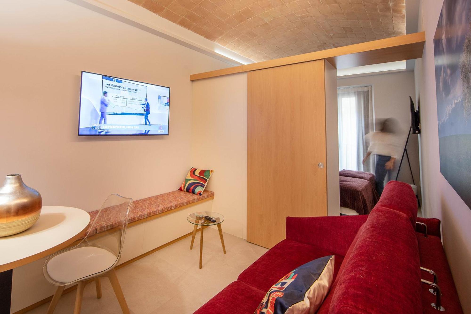 C&C Apartments Figueres  Luaran gambar