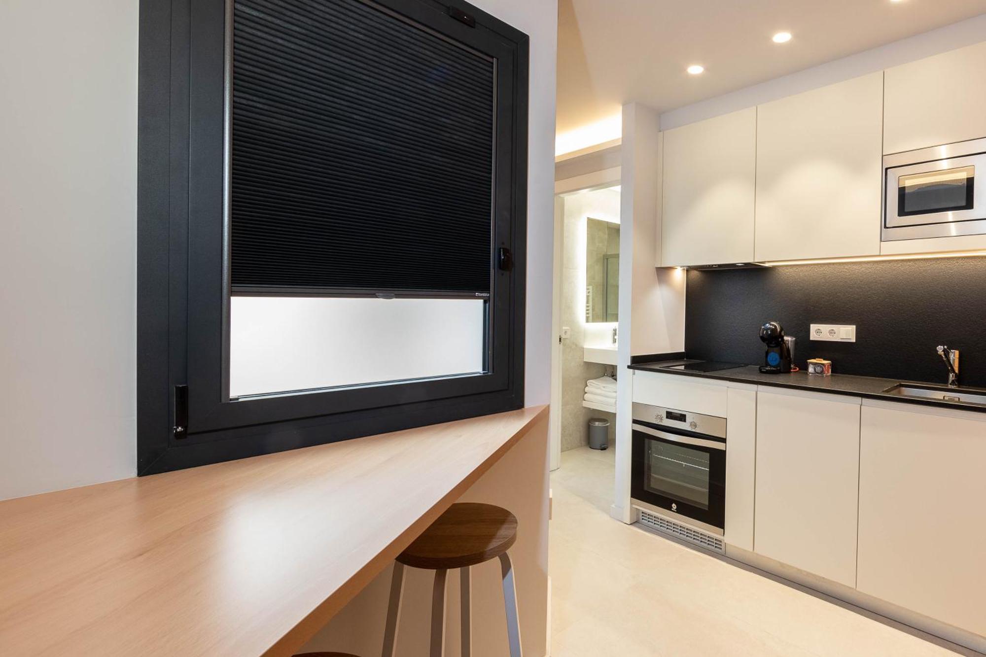 C&C Apartments Figueres  Luaran gambar