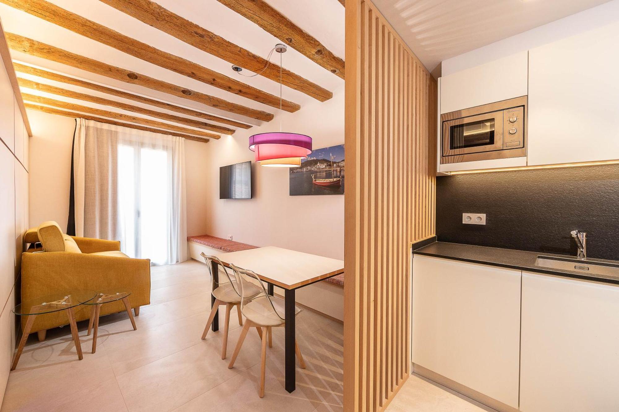 C&C Apartments Figueres  Luaran gambar