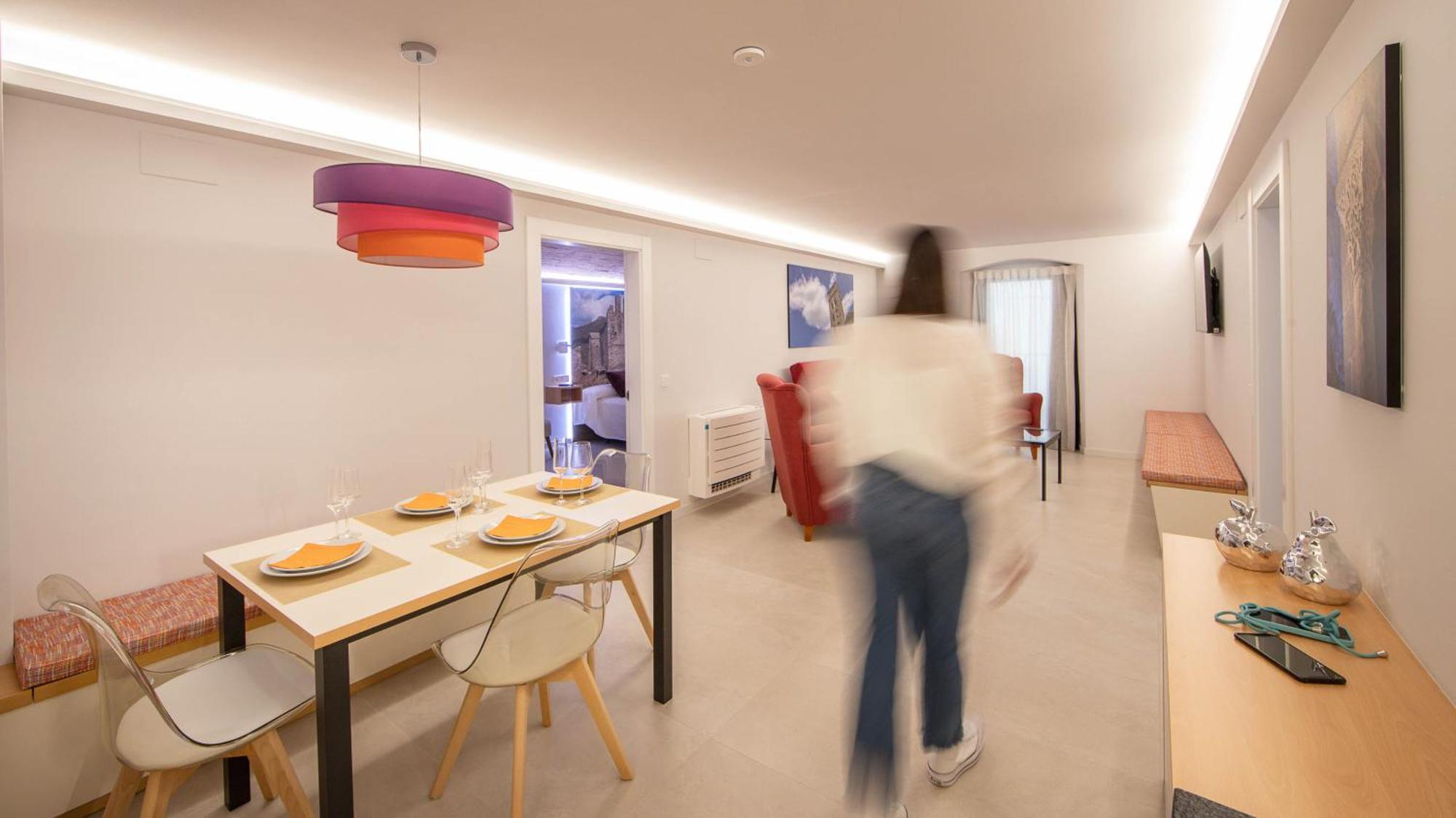 C&C Apartments Figueres  Luaran gambar