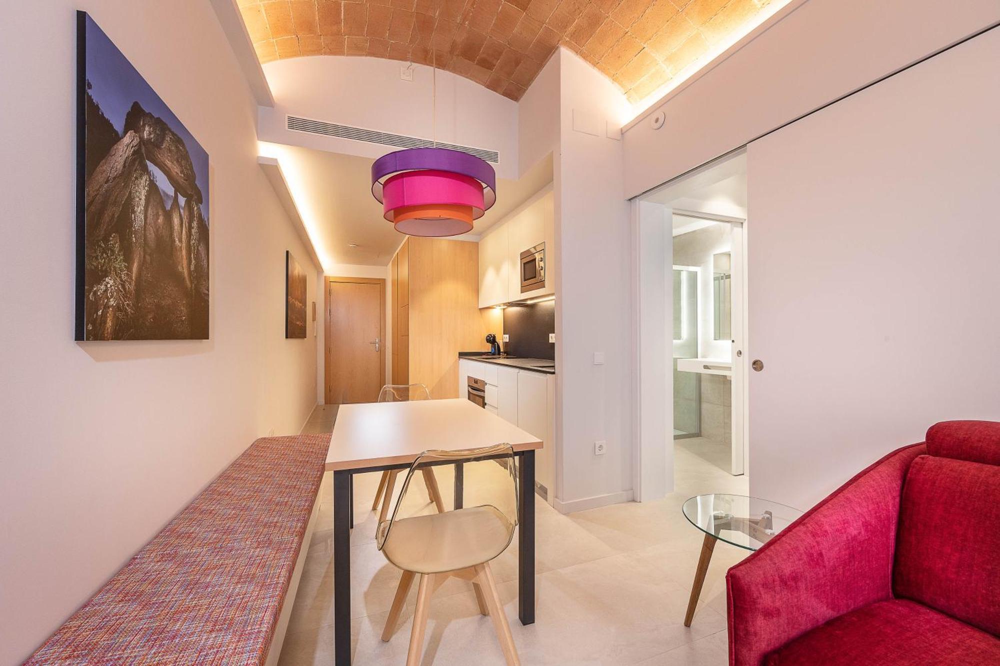 C&C Apartments Figueres  Luaran gambar