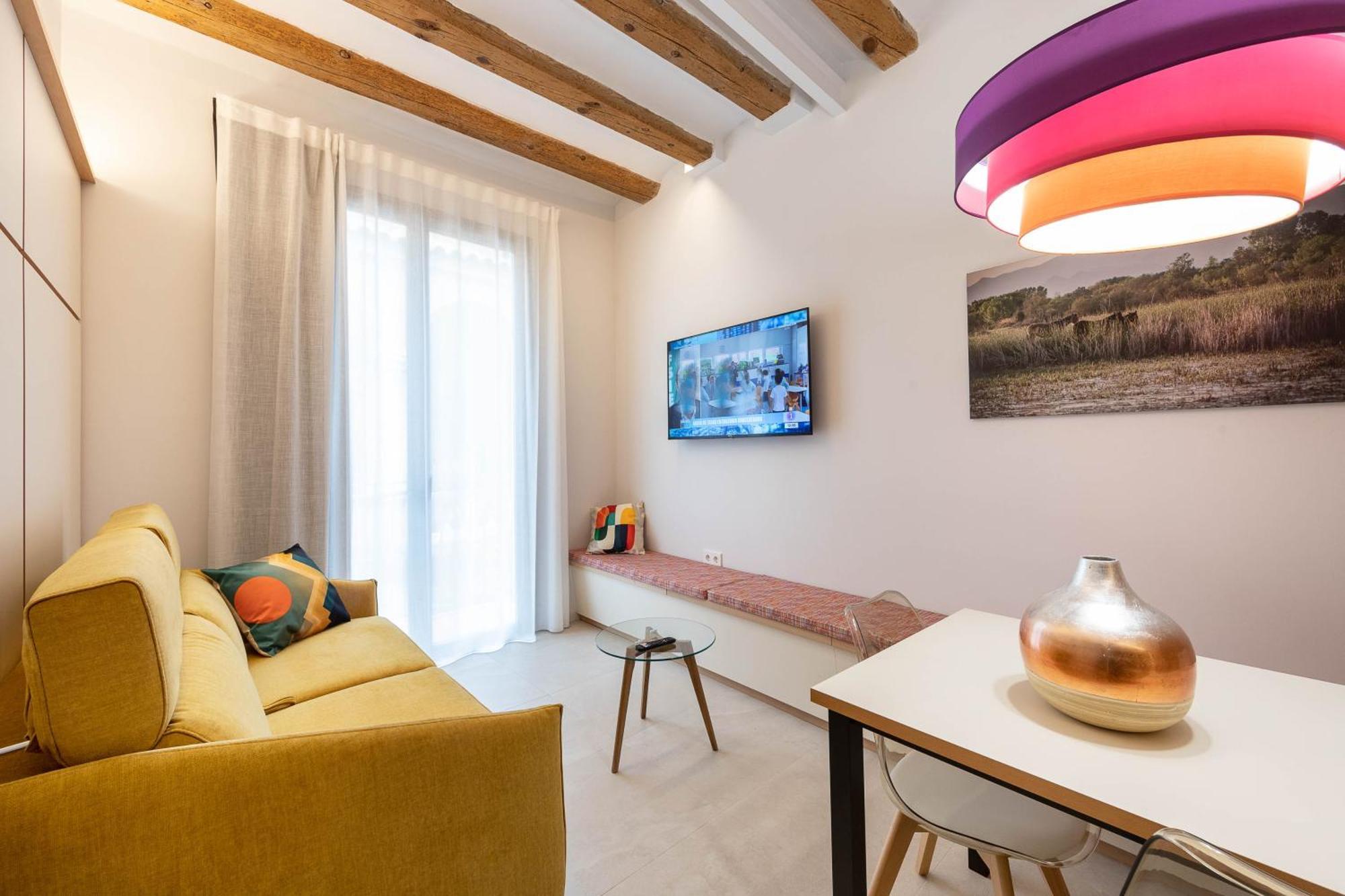 C&C Apartments Figueres  Luaran gambar